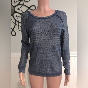 Vince Sweater Raglan Blue Ombré Metallic Silver Thread Open Knit size Small